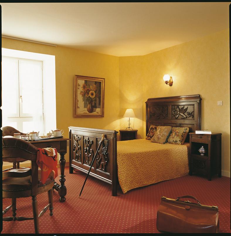 Le Pelican Hotel Рошфор-ан-Тер Екстериор снимка