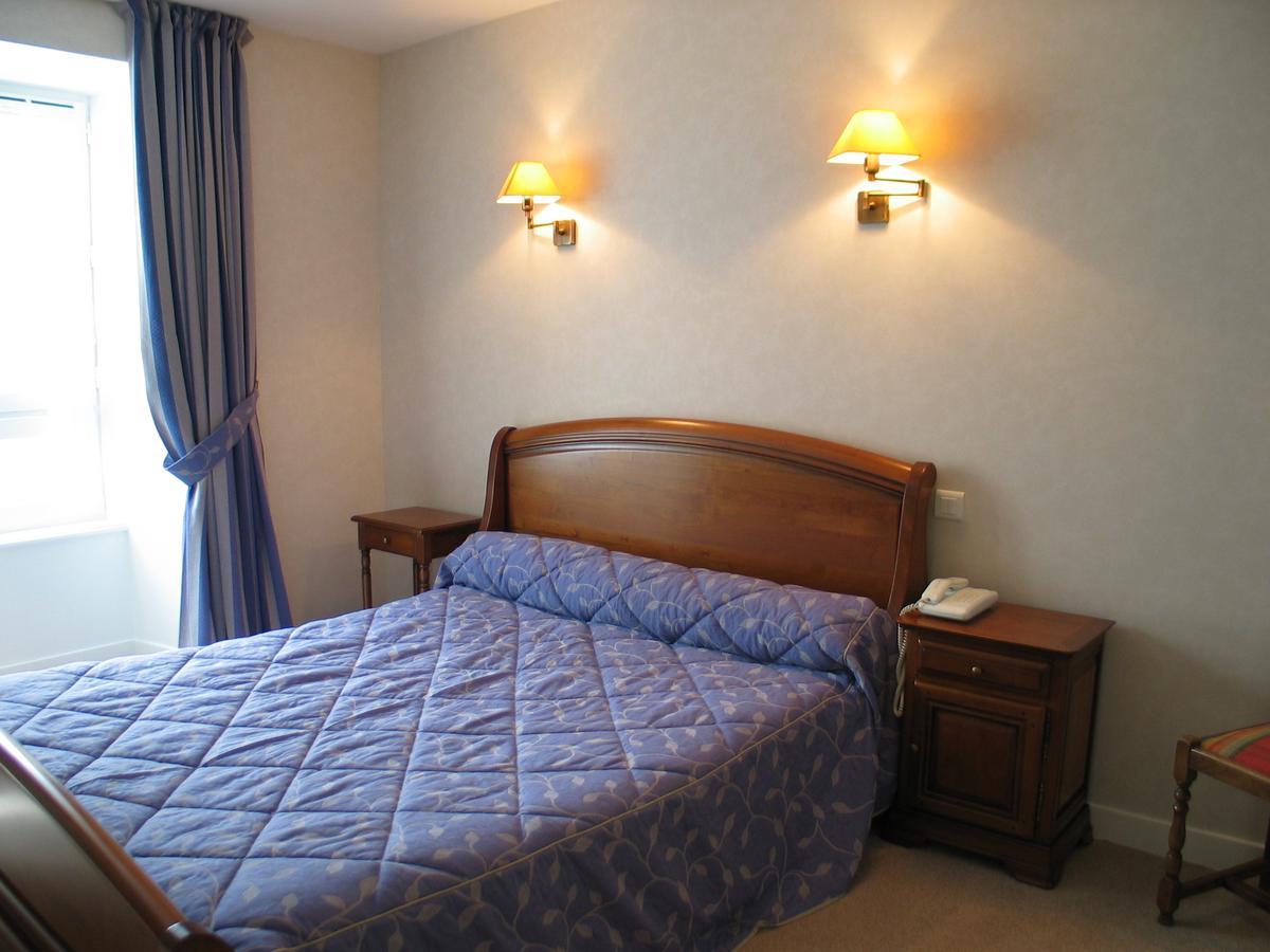 Le Pelican Hotel Рошфор-ан-Тер Екстериор снимка